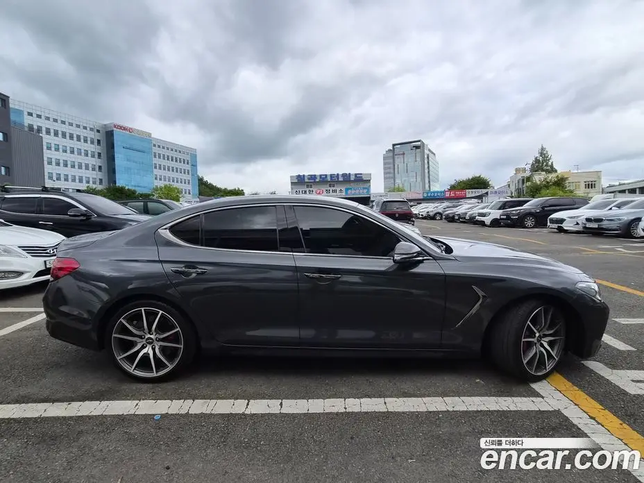 Genesis G70 2019 2.0 автомат (гидро), фото 9