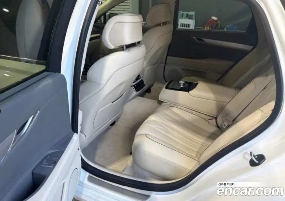 Genesis G80 2025 2.5 автомат (гидро), фото 11