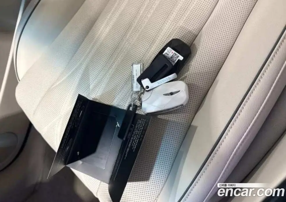 Genesis G80 2025 2.5 автомат (гидро), фото 13