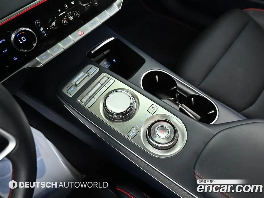 Genesis GV70 2021 2.5 автомат (гидро), фото 9