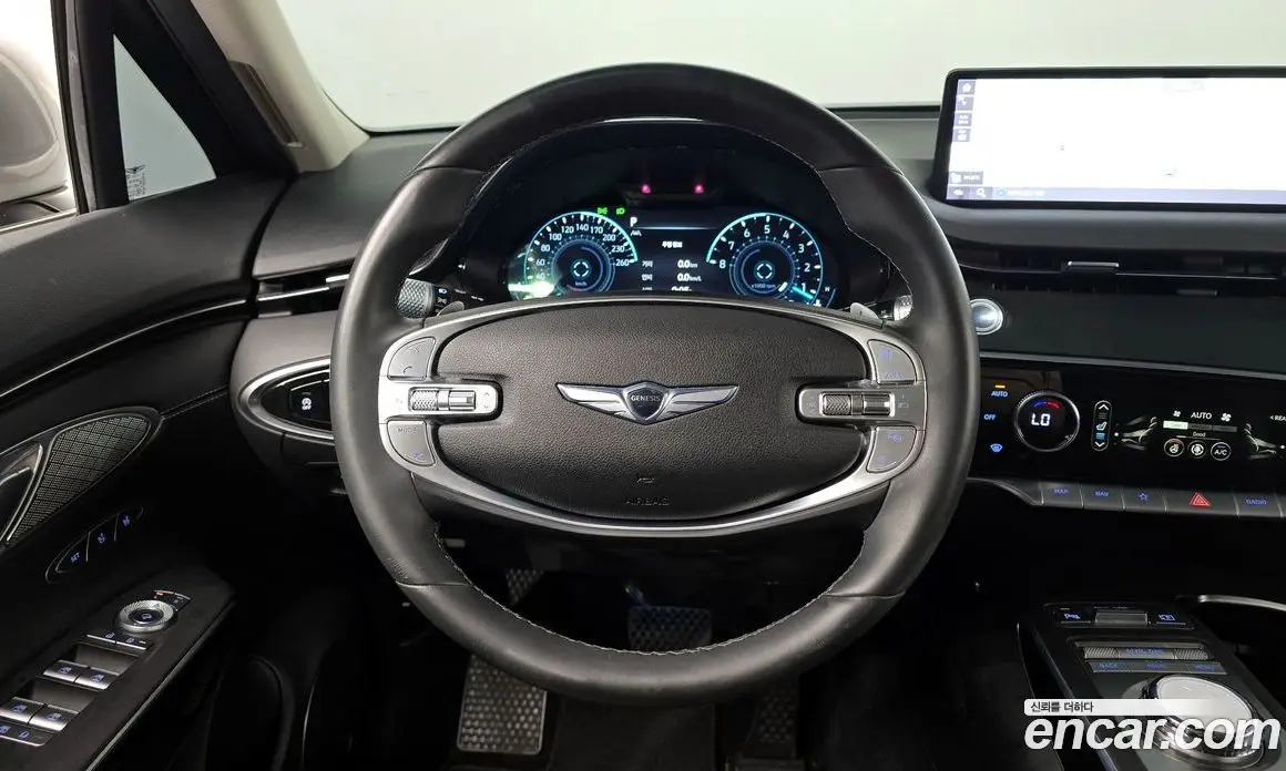 Genesis GV70 2021 2.5 автомат (гидро), фото 13 Genesis GV70 2021 2.5 автомат (гидро), фото 13