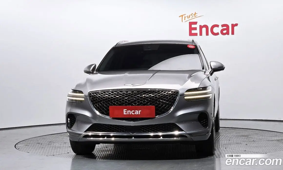 Genesis GV70 2021 2.5 автомат (гидро), фото 3 Genesis GV70 2021 2.5 автомат (гидро), фото 3