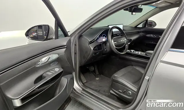 Genesis GV70 2021 2.5 автомат (гидро), миниатюра 10 Genesis GV70 2021 2.5 автомат (гидро), миниатюра 10