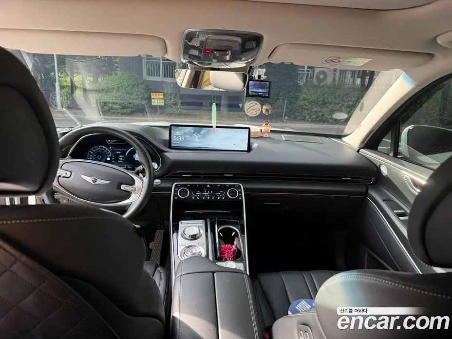 Genesis GV80 2023 2.5 автомат (гидро), фото 6 Genesis GV80 2023 2.5 автомат (гидро), фото 6