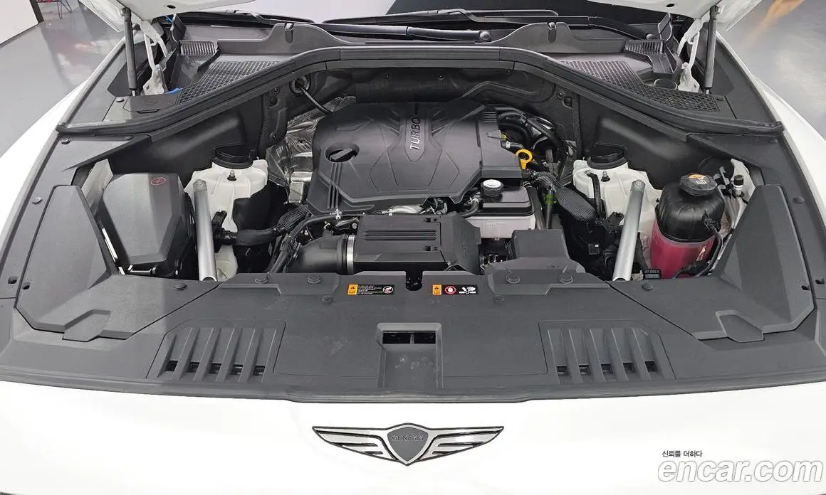 Genesis GV80 2025 2.5 автомат (гидро), фото 6 Genesis GV80 2025 2.5 автомат (гидро), фото 6