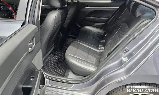 Hyundai Avante 2019 1.6 автомат (гидро), миниатюра 12