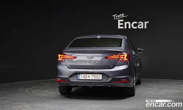 Hyundai Avante 2019 1.6 автомат (гидро), миниатюра 4