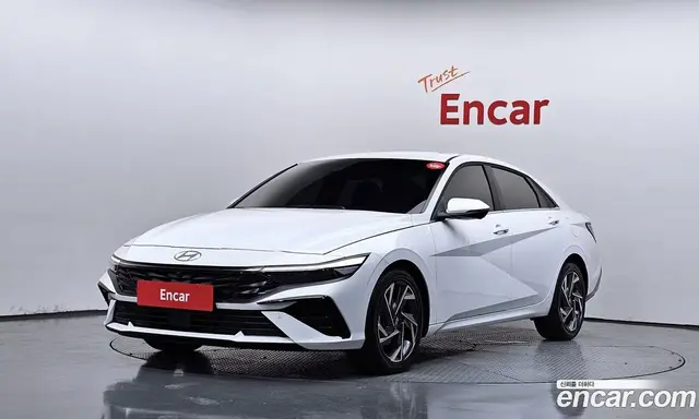 Hyundai Avante, 2026, 7 025 км