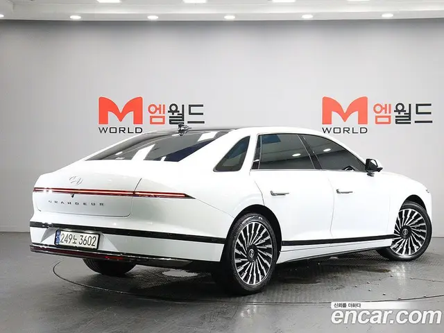 Hyundai Grandeur 2024 1.6 автомат (гидро), миниатюра 3 Hyundai Grandeur 2024 1.6 автомат (гидро), миниатюра 3