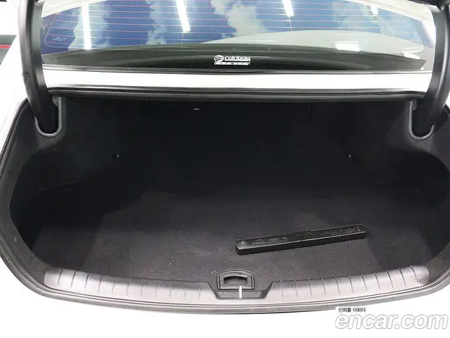 Hyundai Grandeur 2024 1.6 автомат (гидро), миниатюра 5 Hyundai Grandeur 2024 1.6 автомат (гидро), миниатюра 5