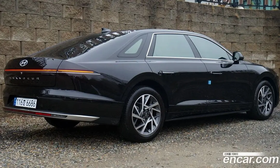 Hyundai Grandeur 2025 2.5 автомат (гидро), фото 4 Hyundai Grandeur 2025 2.5 автомат (гидро), фото 4