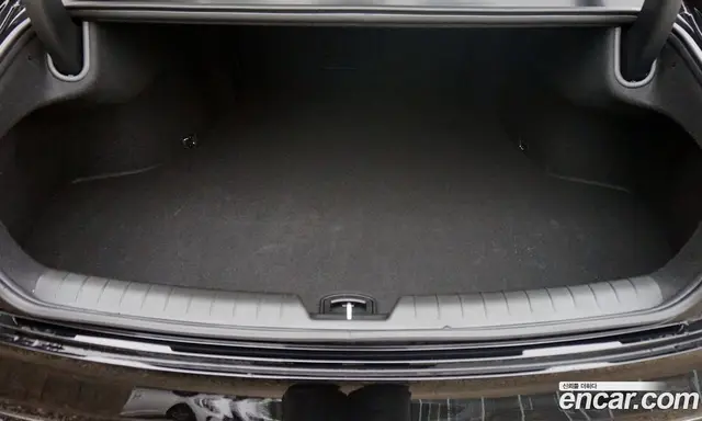 Hyundai Grandeur 2025 2.5 автомат (гидро), миниатюра 6 Hyundai Grandeur 2025 2.5 автомат (гидро), миниатюра 6