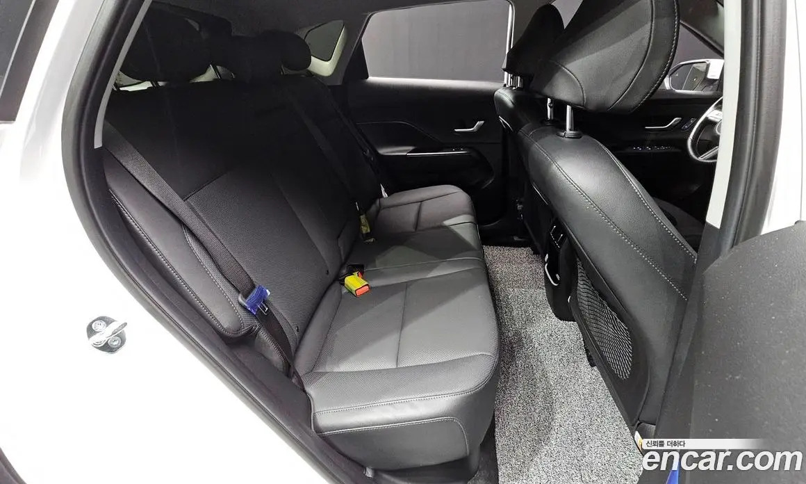 Hyundai Kona 2024 1.6 автомат (гидро), фото 18 Hyundai Kona 2024 1.6 автомат (гидро), фото 18