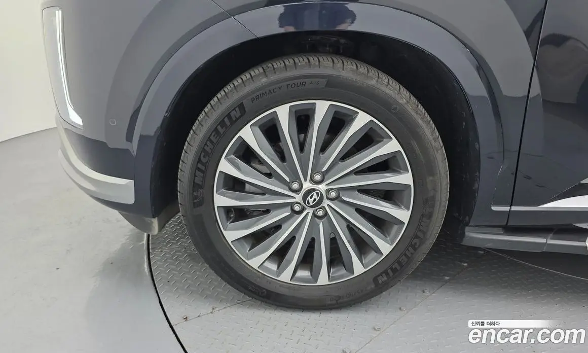 Hyundai Palisade 2024 3.8 автомат (гидро), фото 5