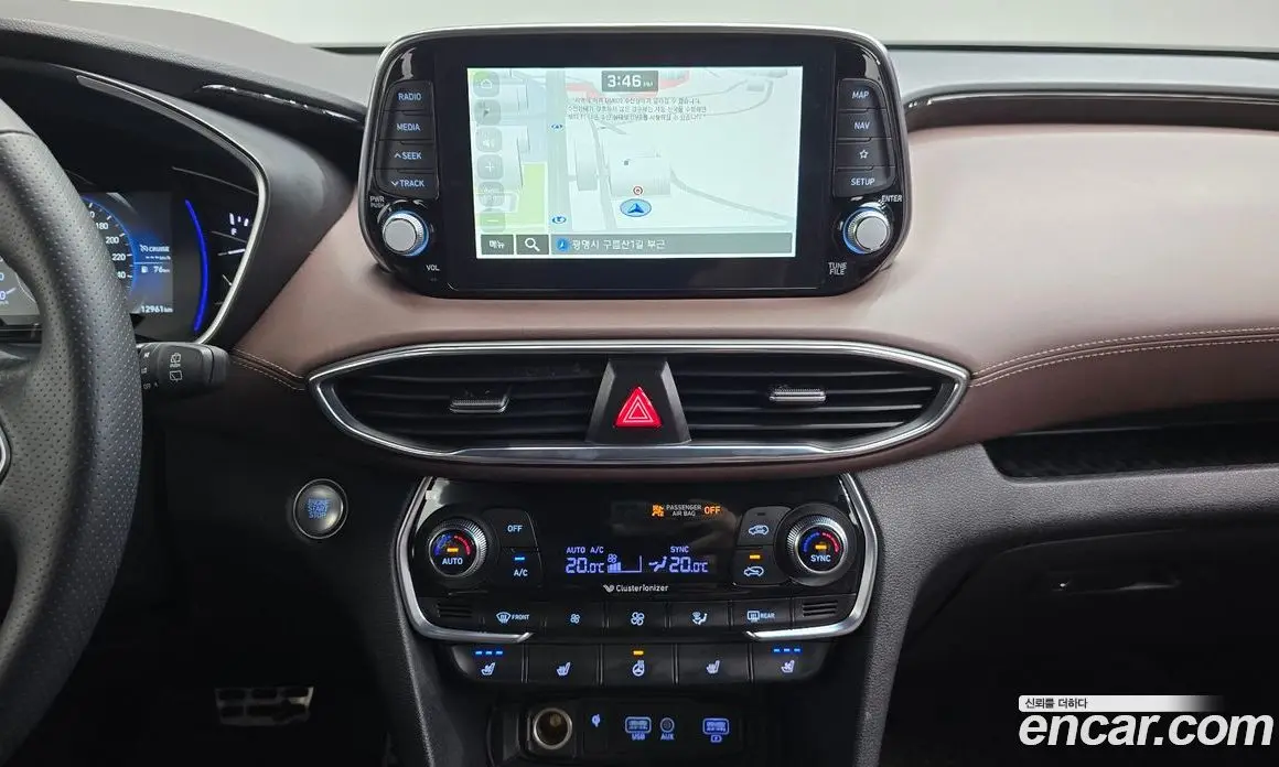 Hyundai Santa Fe 2019 2.0 автомат (гидро), фото 12 Hyundai Santa Fe 2019 2.0 автомат (гидро), фото 12