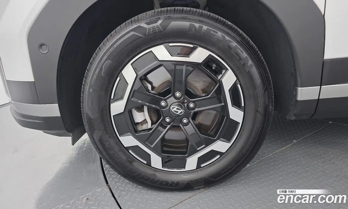 Hyundai Santa Fe 2024 2.5 автомат (гидро), фото 5