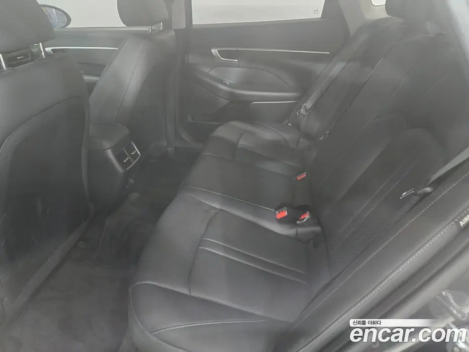 Hyundai Sonata 2021 2.0 автомат (гидро), фото 18 Hyundai Sonata 2021 2.0 автомат (гидро), фото 18