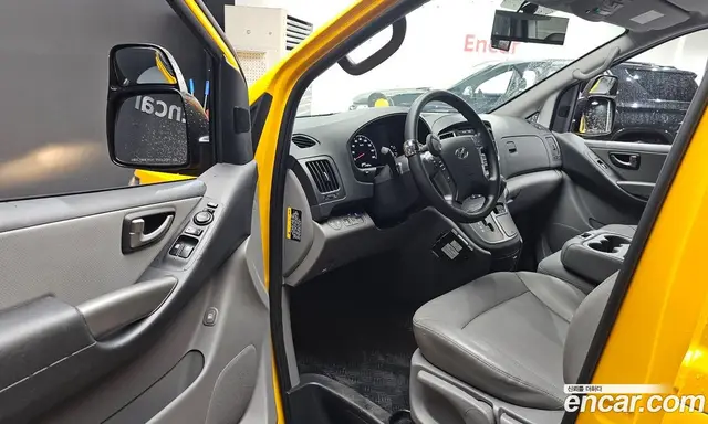 Hyundai Starex 2021 2.4 автомат (гидро), миниатюра 10 Hyundai Starex 2021 2.4 автомат (гидро), миниатюра 10