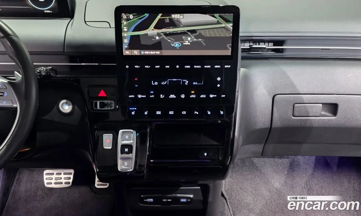 Hyundai Staria 2021 3.5 автомат (гидро), фото 14