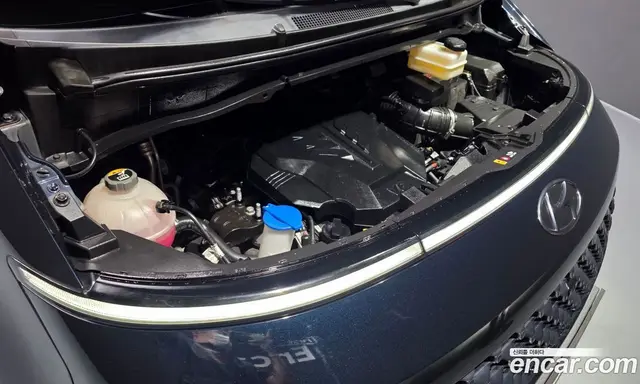 Hyundai Staria 2021 3.5 автомат (гидро), миниатюра 6
