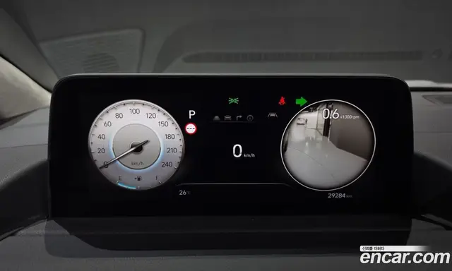 Hyundai Staria 2021 3.5 автомат (гидро), миниатюра 8