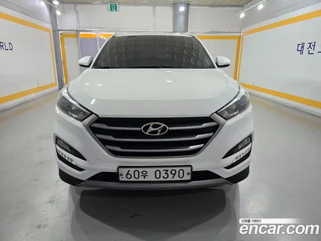 Hyundai Tucson 2016 2.0 автомат (гидро), миниатюра 2
