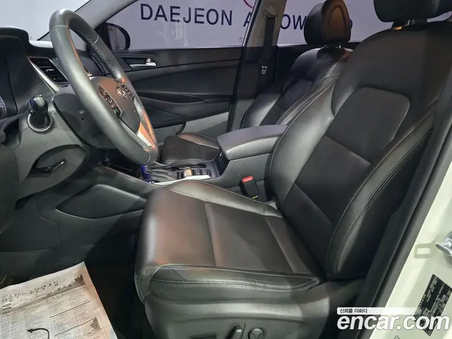 Hyundai Tucson 2016 2.0 автомат (гидро), миниатюра 12