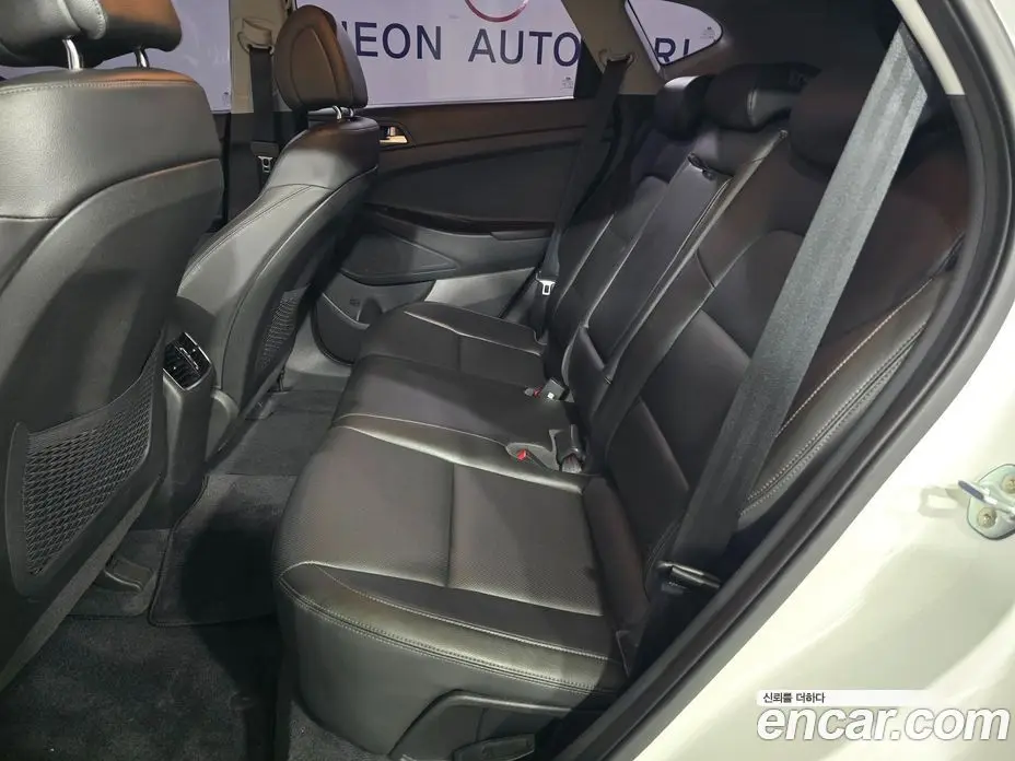 Hyundai Tucson 2016 2.0 автомат (гидро), фото 13
