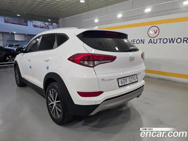 Hyundai Tucson 2016 2.0 автомат (гидро), миниатюра 6