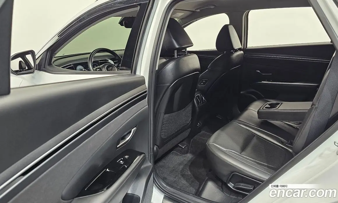 Hyundai Tucson 2023 1.6 автомат (гидро), фото 11