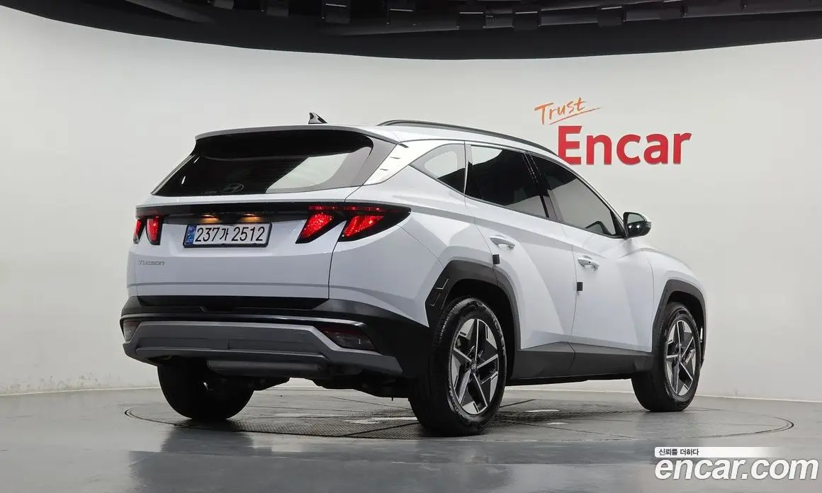 Hyundai Tucson 2024 1.6 автомат (гидро), фото 2 Hyundai Tucson 2024 1.6 автомат (гидро), фото 2