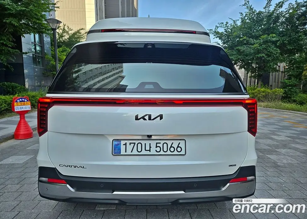 Kia Carnival 2026 3.5 автомат (гидро), фото 6