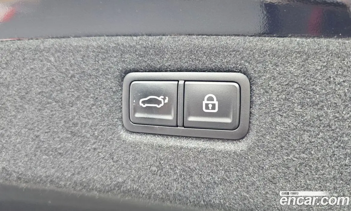 Kia K9 2023 3.8 автомат (гидро), фото 20 Kia K9 2023 3.8 автомат (гидро), фото 20