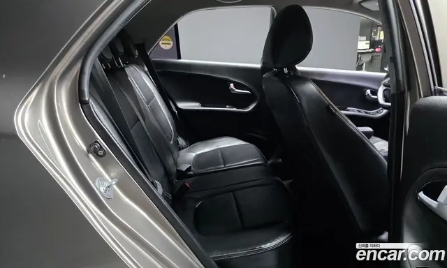 Kia Morning 2016 1.0 автомат (гидро), миниатюра 11