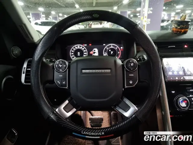 Land Rover Discovery 2018 3.0 автомат (гидро), миниатюра 5 Land Rover Discovery 2018 3.0 автомат (гидро), миниатюра 5
