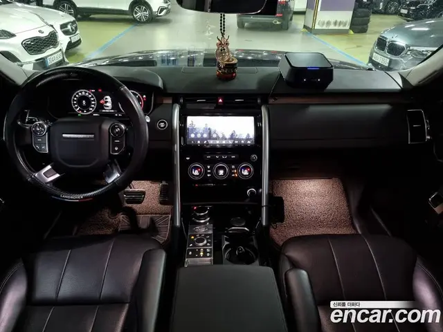 Land Rover Discovery 2018 3.0 автомат (гидро), миниатюра 6 Land Rover Discovery 2018 3.0 автомат (гидро), миниатюра 6