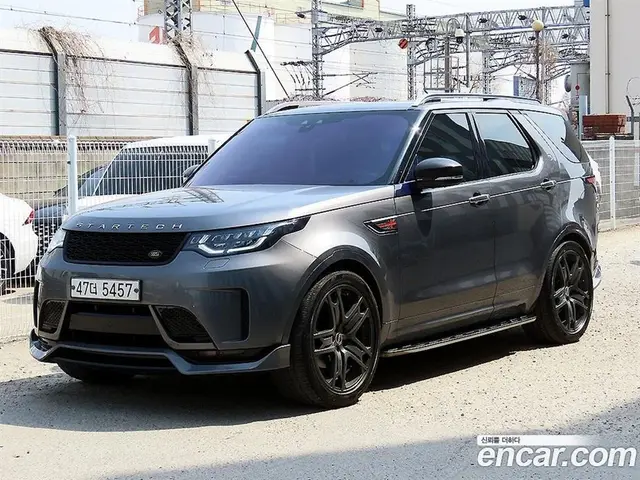 Land Rover Discovery 2018 3.0 автомат (гидро), миниатюра 2 Land Rover Discovery 2018 3.0 автомат (гидро), миниатюра 2