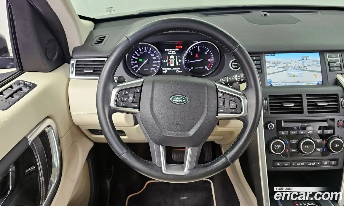 Land Rover Discovery Sport 2016 2.0 автомат (гидро), фото 13
