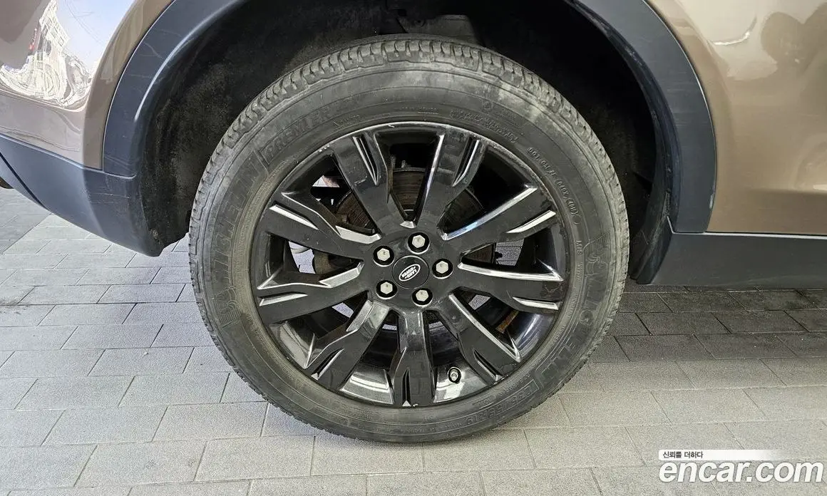 Land Rover Discovery Sport 2016 2.0 автомат (гидро), фото 5