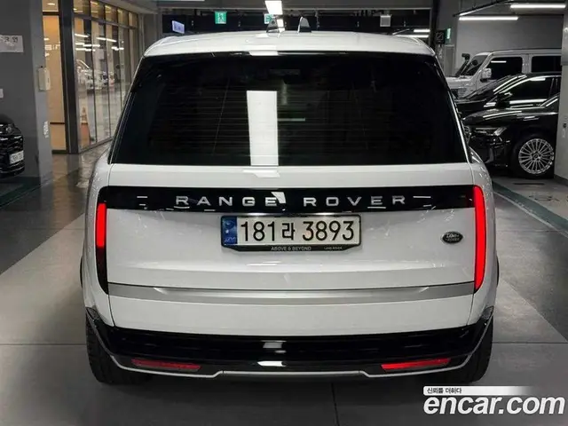 Land Rover Range Rover 2023 3.0 автомат (гидро), миниатюра 3