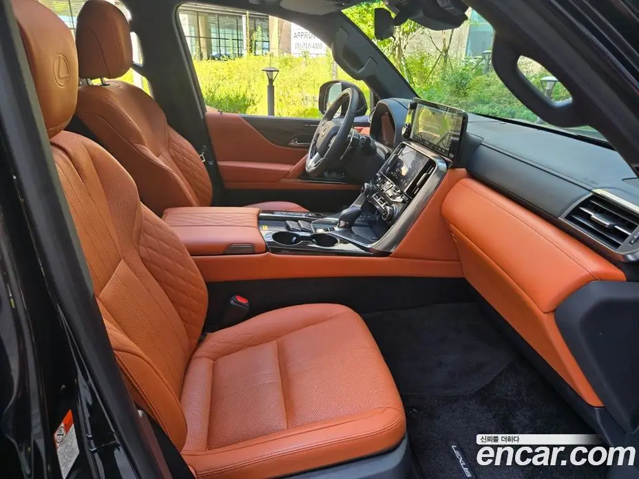 Lexus LX 2025 3.4 автомат (гидро), фото 15