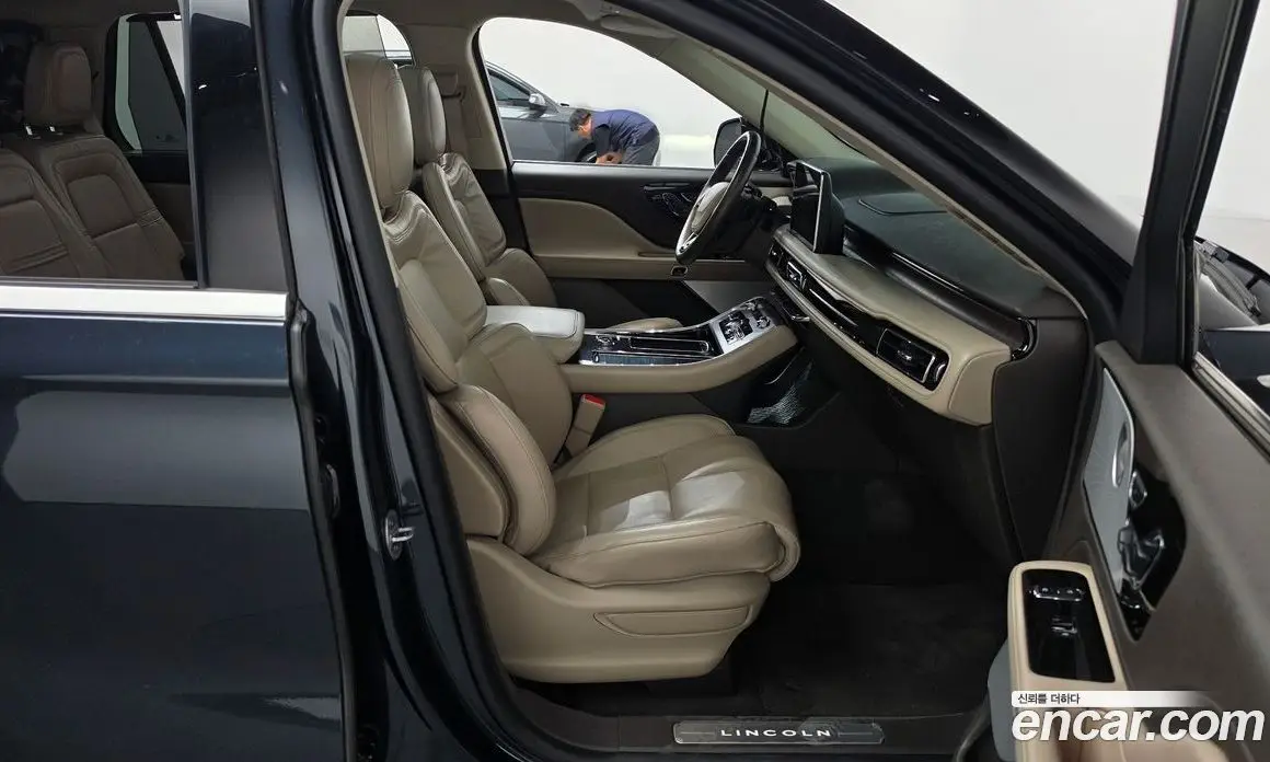 Lincoln Aviator 2023 3.0 автомат (гидро), фото 11 Lincoln Aviator 2023 3.0 автомат (гидро), фото 11