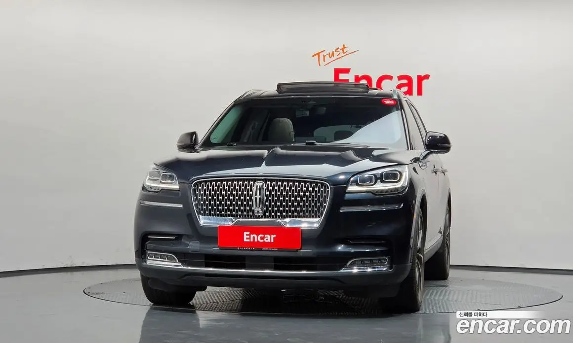 Lincoln Aviator 2023 3.0 автомат (гидро), фото 3 Lincoln Aviator 2023 3.0 автомат (гидро), фото 3