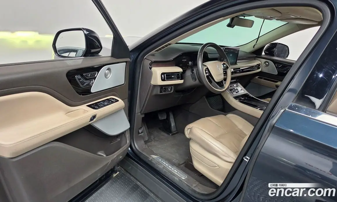 Lincoln Aviator 2023 3.0 автомат (гидро), фото 10 Lincoln Aviator 2023 3.0 автомат (гидро), фото 10