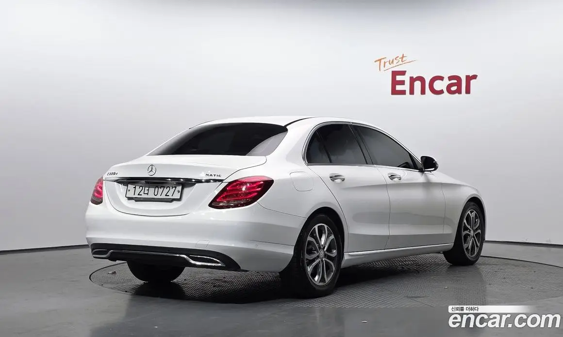 Mercedes-Benz C-Class 2015 2.1 автомат (гидро), фото 2 Mercedes-Benz C-Class 2015 2.1 автомат (гидро), фото 2