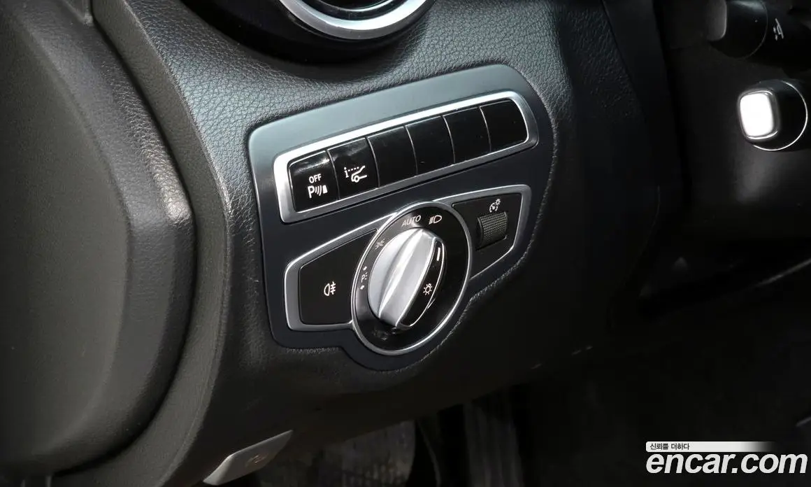 Mercedes-Benz C-Class 2015 2.1 автомат (гидро), фото 14 Mercedes-Benz C-Class 2015 2.1 автомат (гидро), фото 14