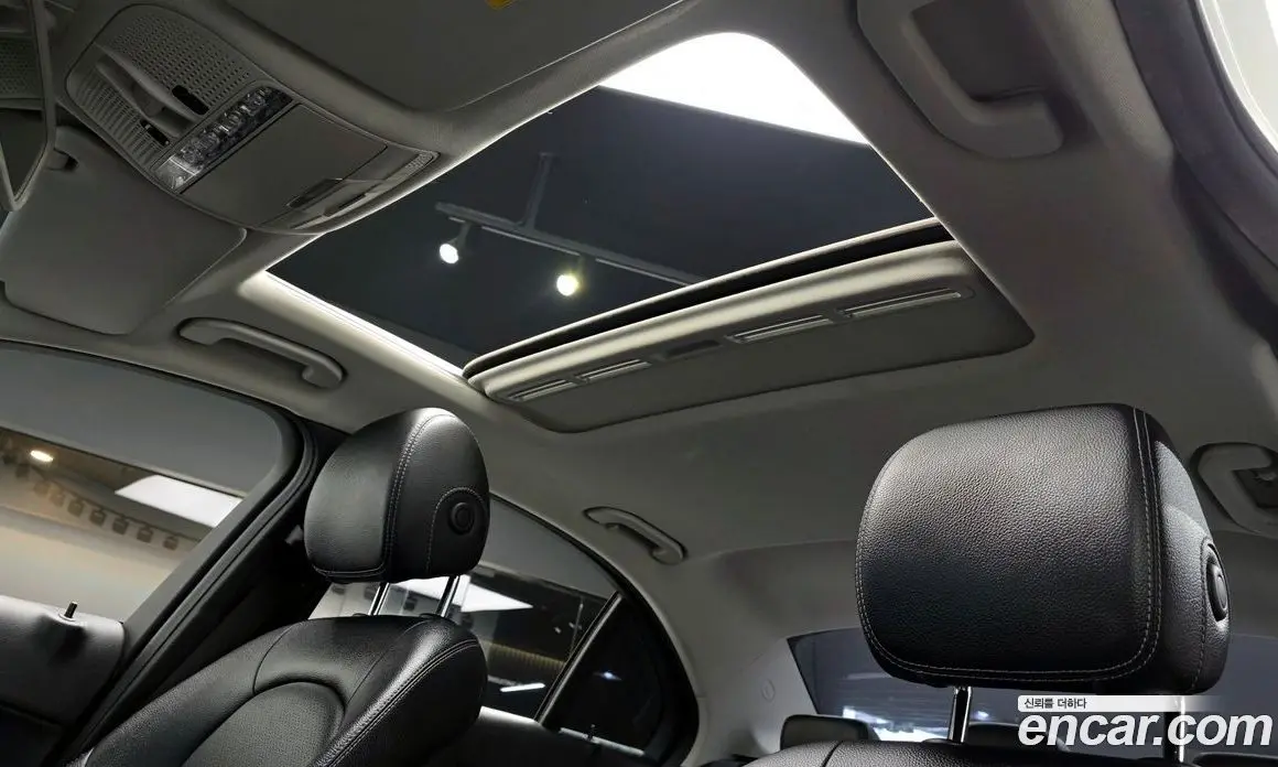 Mercedes-Benz C-Class 2015 2.1 автомат (гидро), фото 18 Mercedes-Benz C-Class 2015 2.1 автомат (гидро), фото 18