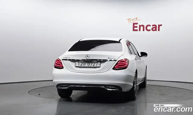 Mercedes-Benz C-Class 2015 2.1 автомат (гидро), миниатюра 4 Mercedes-Benz C-Class 2015 2.1 автомат (гидро), миниатюра 4