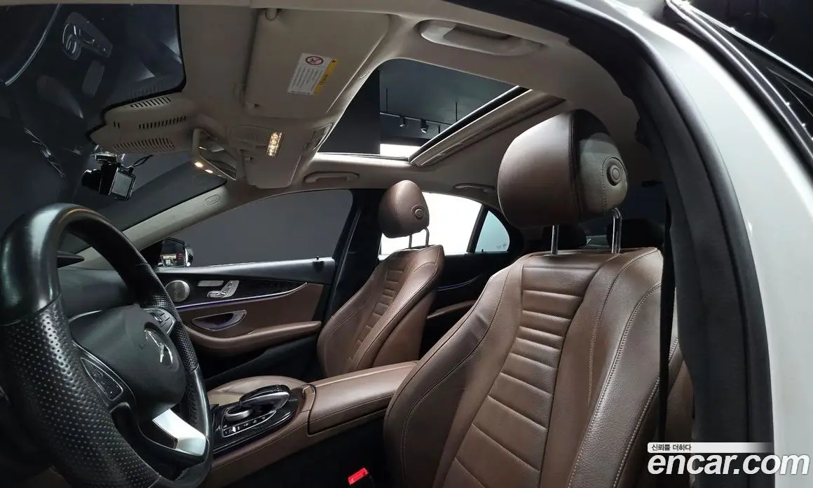 Mercedes-Benz E-Class 2016 1.9 автомат (гидро), фото 17 Mercedes-Benz E-Class 2016 1.9 автомат (гидро), фото 17