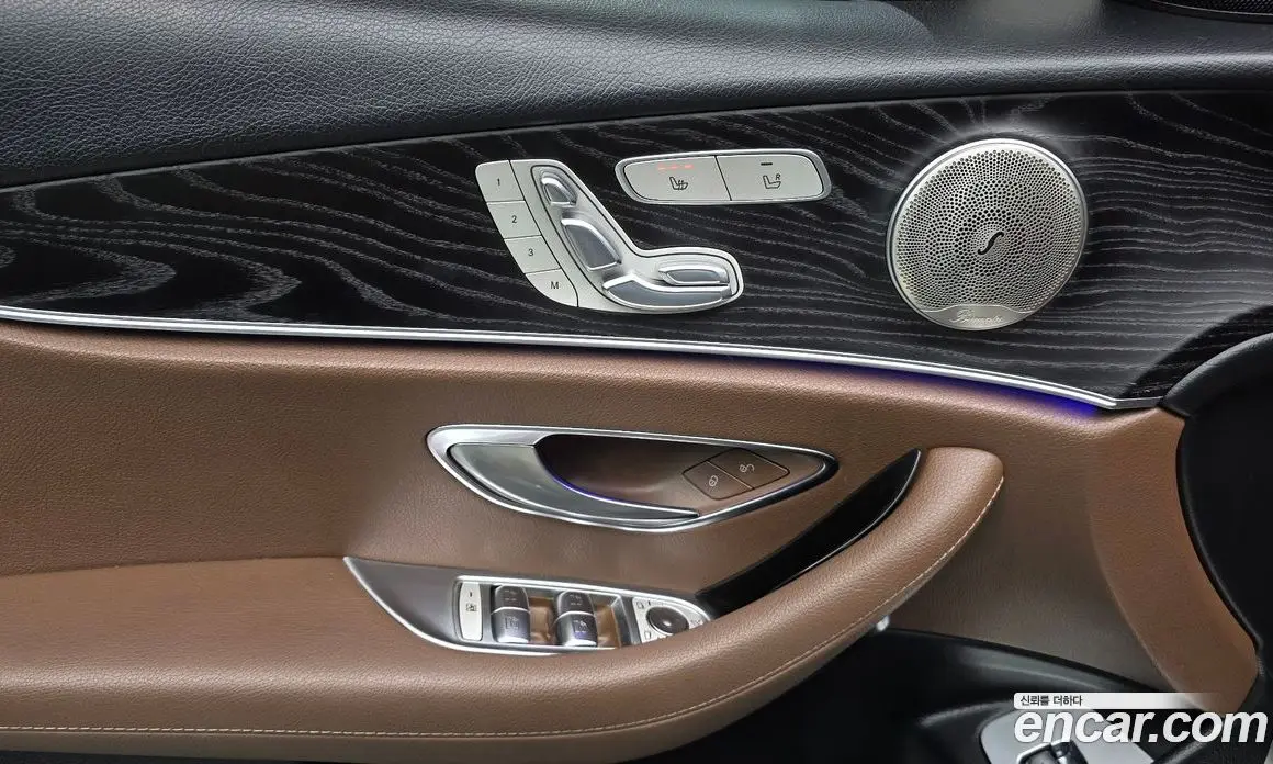 Mercedes-Benz E-Class 2016 1.9 автомат (гидро), фото 18 Mercedes-Benz E-Class 2016 1.9 автомат (гидро), фото 18